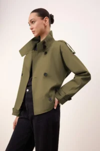 TRENDYOLMİLLA Wardrobe Essentials Khaki Regular Fit High Neck Arched Double breasted Gabardine Short Trench Coat - Image 2