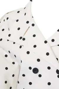 TRENDYOLMİLLA Multicolored Polka Dot Regular High Neck Arched Gabardine Short Trench Coat - Image 6