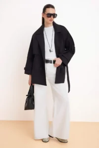TRENDYOLMİLLA Black Oversized Arched Double breasted Kapama Midi Trench Coat - Image 2