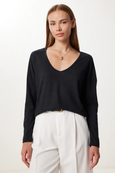 UB00441-BLACK_1