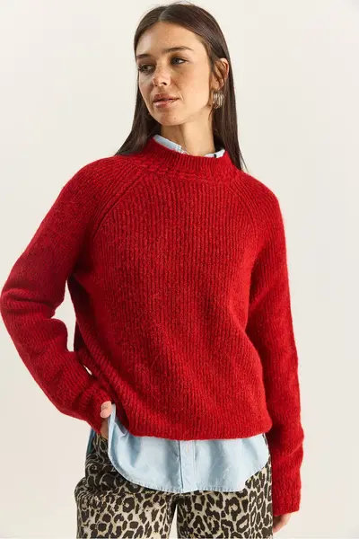 Bianco Lucci Women's Red Crew Neck Raglan Sleeve Knitted Patterned Soft Textured Knitwear Sweater