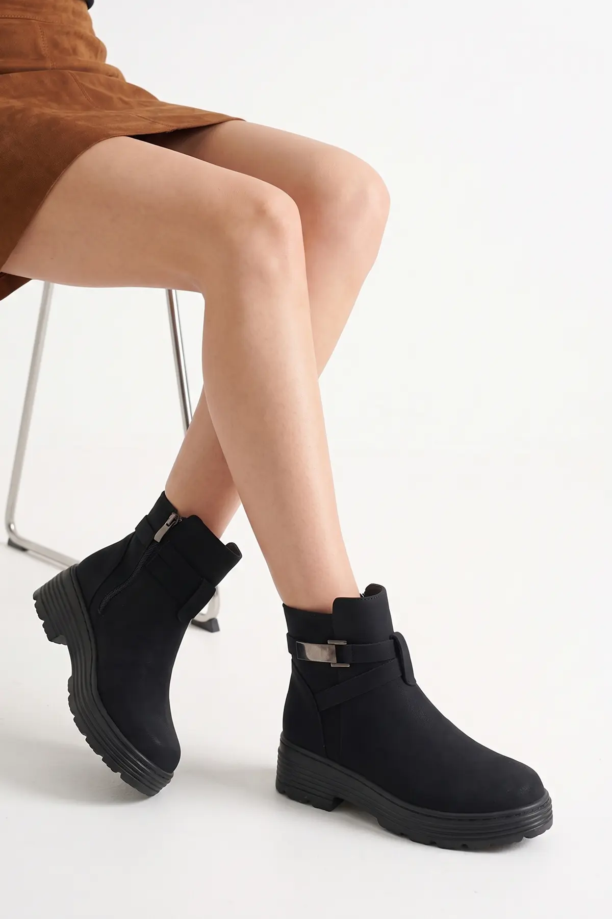 220-BLACK_1