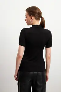 Bipantolon Women 3 Sets Paket Black WHITE Cream Short Sleeve Blouse - Image 3