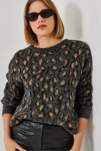 Bianco Lucci Women's Anthracite Crew Neck Patterned Knitwear Sweater 241191 - Image 4