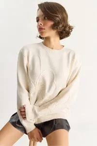 Bianco Lucci Women's Cream Soft Textured Flower Pattern Embroidered Knitwear Sweater 251085 - Image 3
