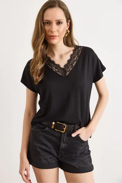 Olalook Women's Black Collar Wide Lace Knitted Viscose Blouse