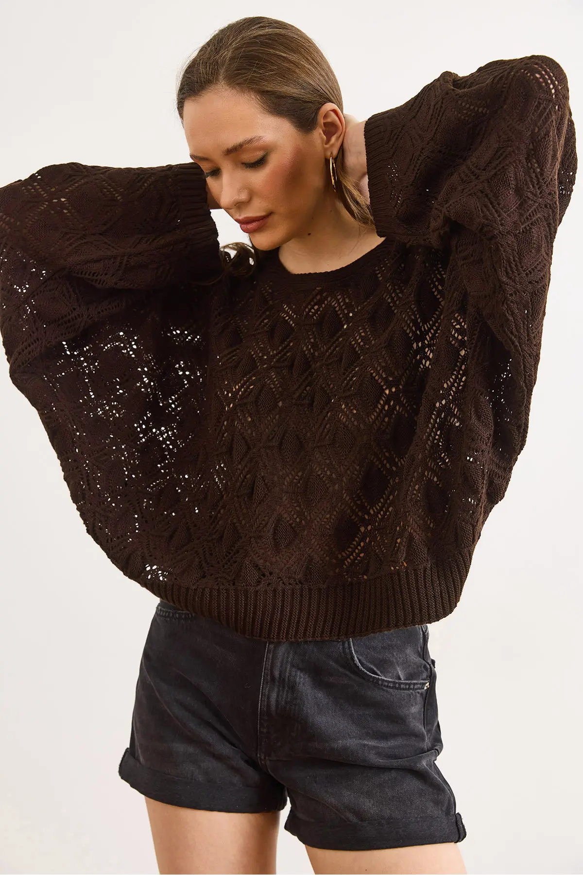 Olalook Women's Bitter Brown Geometric Detailed Loose Fit Seasonal Knitwear Blouse