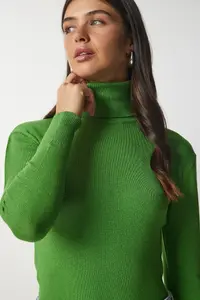 Happiness İstanbul Women's Green Turtleneck Corduroy Knitwear Sweater bv00087
