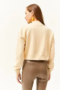 Olalook Women's Beige Pocket Snap Closure Inside Fleece Crop Jacket - Image 5