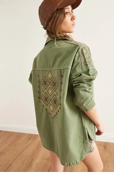 Olalook Women's Khaki Shoulder and Back Embroidery Detailed Cotton Gabardine Jacket