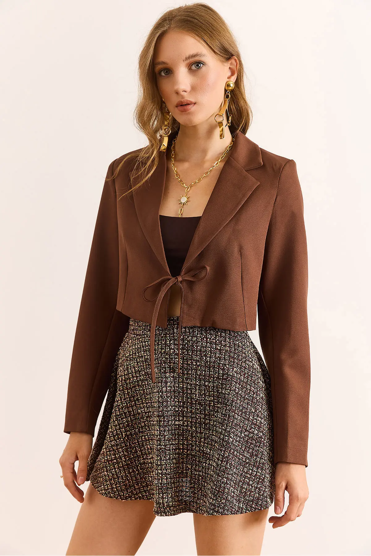 Olalook Women's Brown Lined Lace Detailed Crop Blazer Jacket