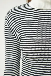Happiness İstanbul Women's Ecru Black Turtleneck Sleeve Buttoned Knitwear Sweater - Image 4