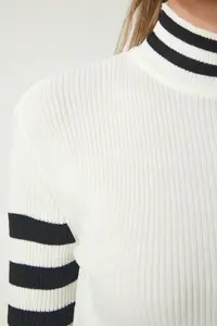 Happiness İstanbul Women's Ecru High Collar Ribbed Crop Knitwear Sweater - Image 4