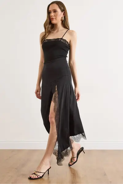 Olalook Women's Black Slit Asymmetrical Lace Detailed Sandy Skirt