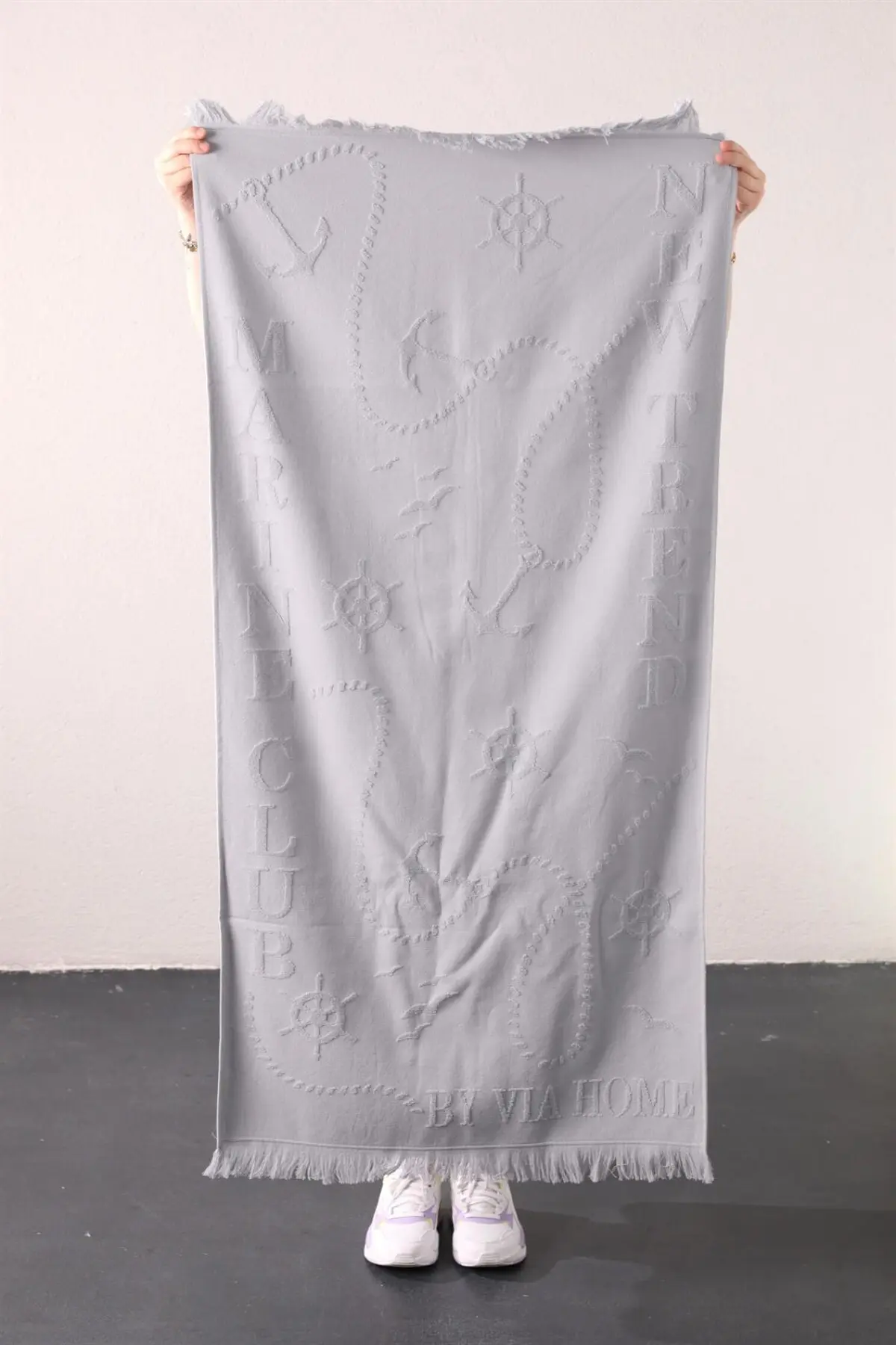 FAVORA Trend 100% Cotton Embossed Beach Towel - Gray