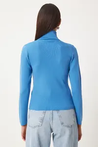 Happiness İstanbul Women's Blue Turtleneck Saran Lycra Knitted Sweater - Image 4