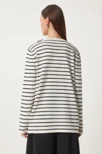 Happiness İstanbul Women's Ecru Black Striped Seasonal Knitwear Sweater - Image 8