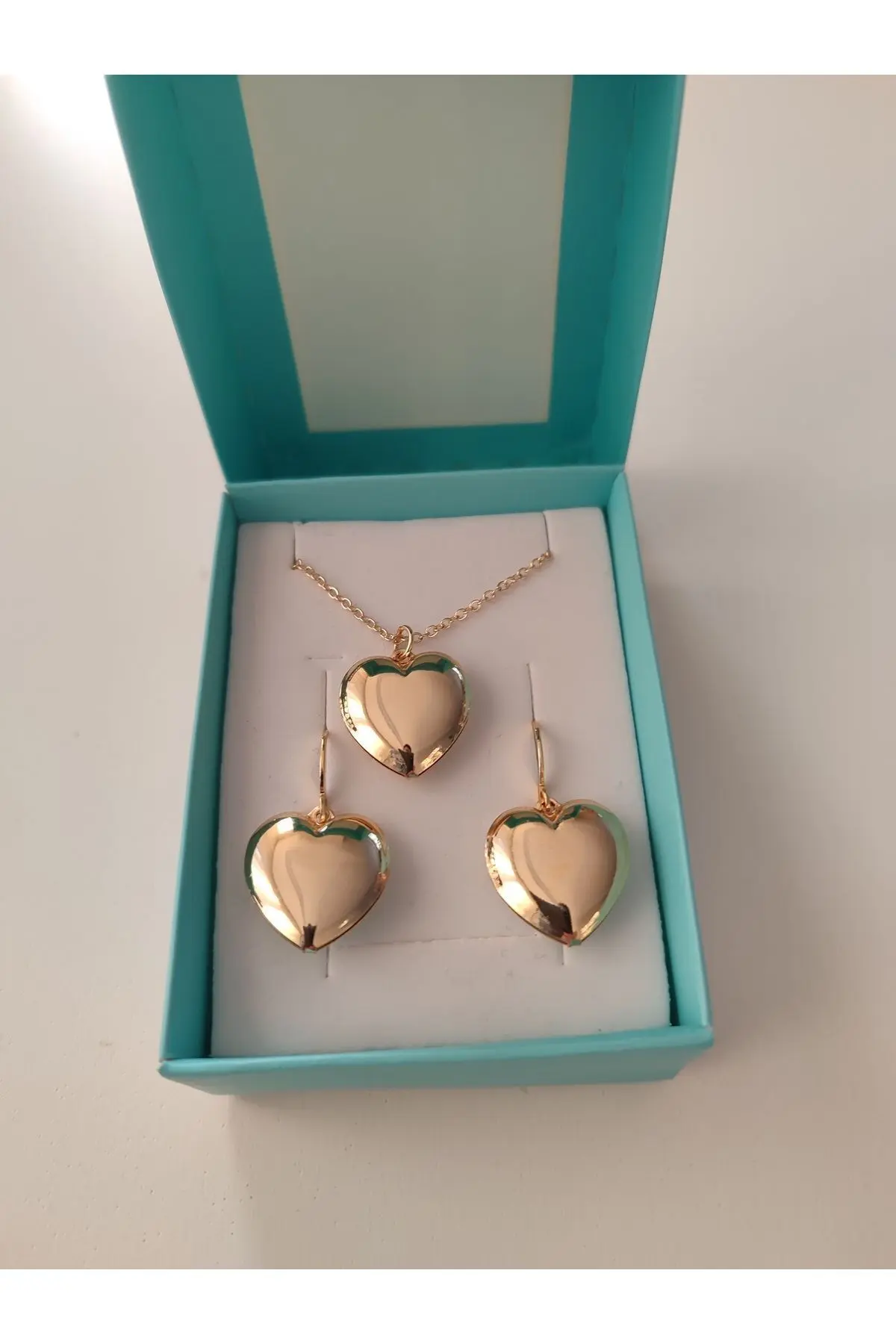 MagicStone Tombul Heart Necklace Earrings Seti