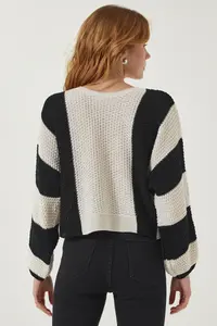 Happiness İstanbul Women's Cream Black Striped Seasonal Knitwear Sweater - Image 8