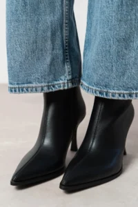 Nisantasi Shoes Marma Black MATTE Zipper Detailed Pointed toe Women Heels Boots