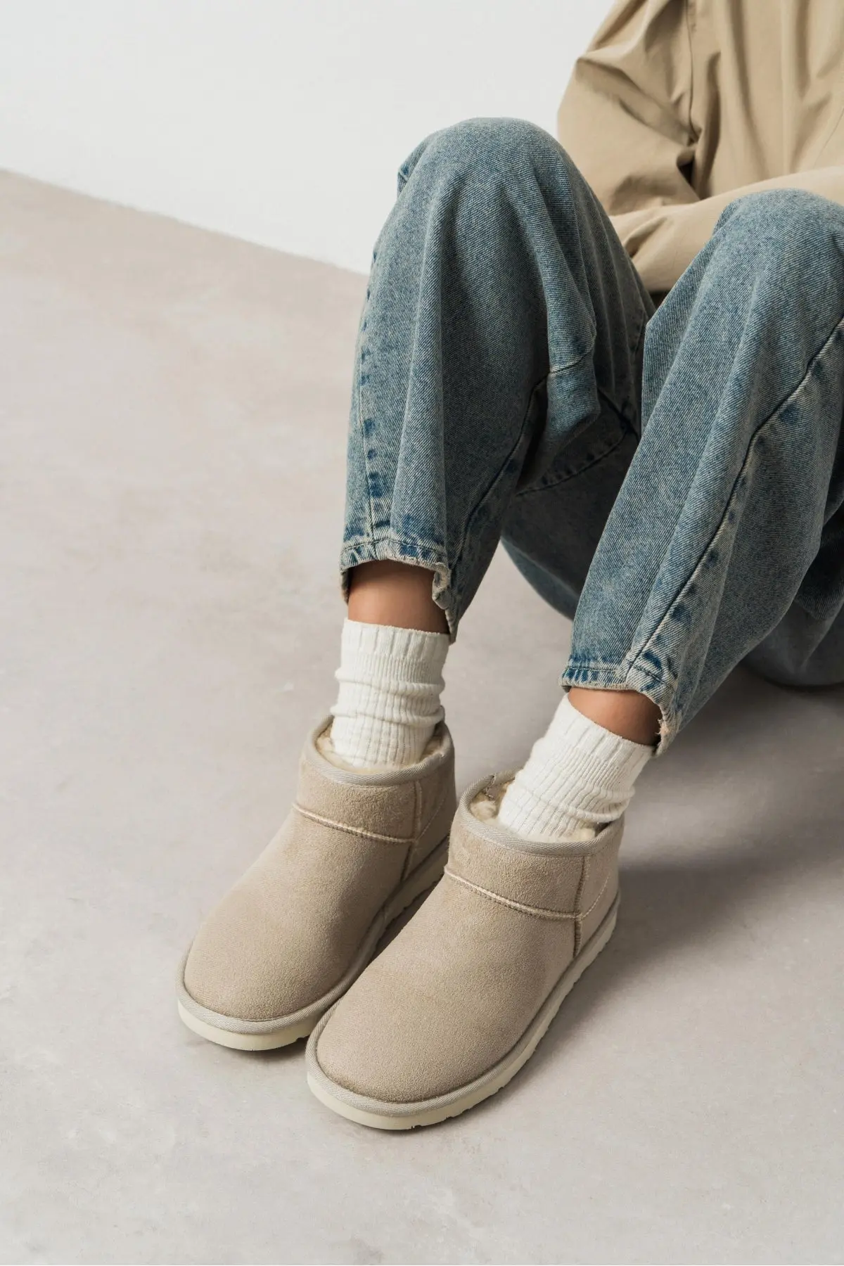 NSN-ISMUGG_Sand_BEIGE_Suede_1