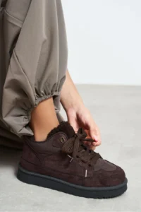 Nisantasi Shoes Lamby Brown Suede Fur Detailed Laced Thick Taban Women Boots - Image 8