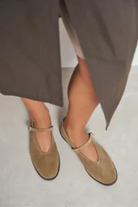 Nisantasi Shoes Nora ROME BEIGE Suede Leather Hair Clip Detailed Flat Sole Women Flats - Image 4