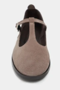 Nisantasi Shoes Mabel Dark BEIGE Drink-Dıç Suede Leather Hair Clip Detailed Flat Sole Women Flats - Image 4