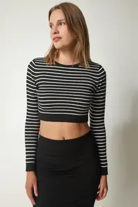 Happiness İstanbul Women Black Striped Crop Knitwear Sweater - Image 2