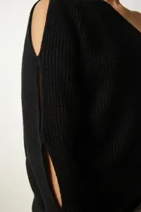 Happiness İstanbul Women's Black Window Detailed Single Sleeve Knitwear Sweater - Image 4