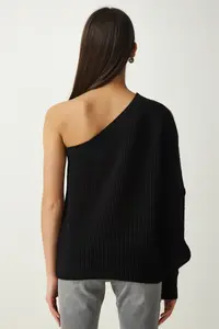Happiness İstanbul Women's Black Window Detailed Single Sleeve Knitwear Sweater - Image 5