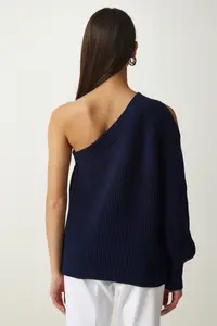 Happiness İstanbul Women's Navy Blue Window Detailed Single Sleeve Knitwear Sweater - Image 6