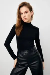 Bipantolon Women WHITE NAVY BLUE Black 3 Sets Blouse - Image 4