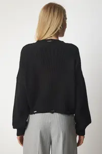 Happiness İstanbul Women's Black Ripped Detailed V-Neck Knitwear Sweater - Image 6