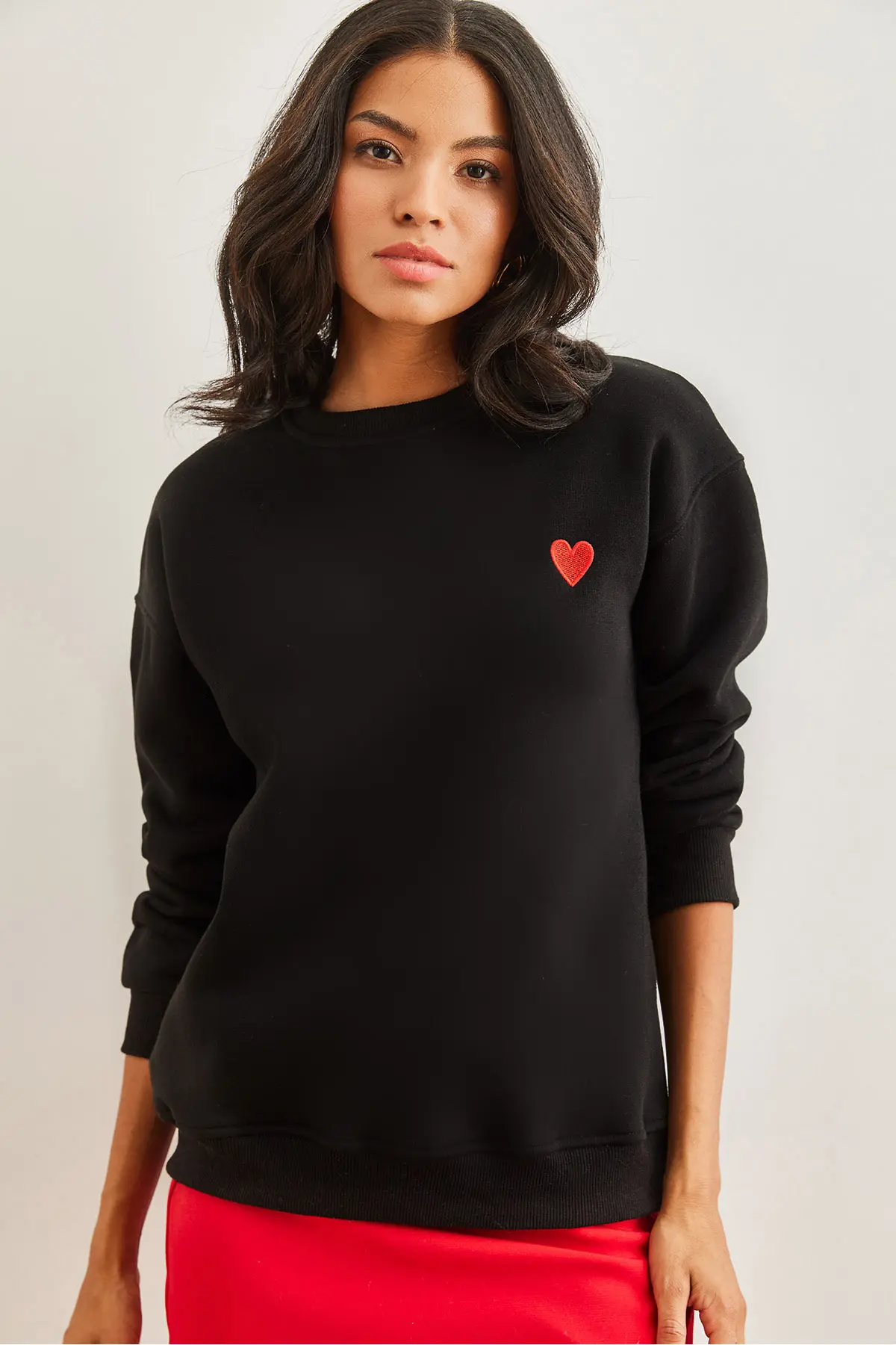 Olalook Women's Black Heart Embroidered Rose Gold Sweatshirt