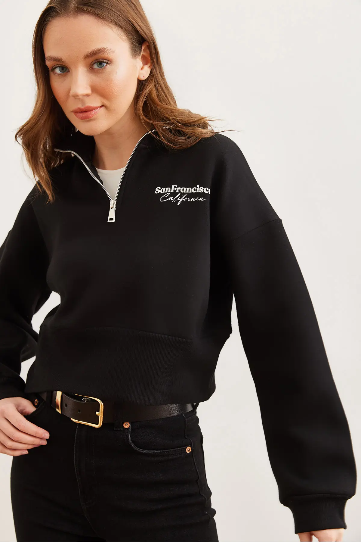 Olalook Women's Black Stand-Up Collar Zippered Crop Sweatshirt