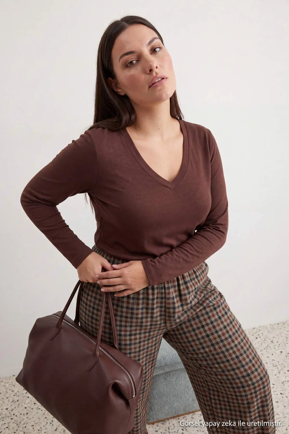 TBBAW26AF00025-BROWN_1