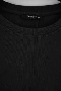 Trendyol Curve Black-Brown 2 Sets Paket Crop Camisole Knitting Plus Size Blouse - Image 6