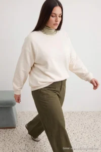 Trendyol Curve Beige Embroidery Detailed Regular Fit Plus Size Sweatshirt - Image 3