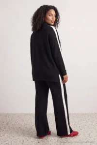 Trendyol Curve Black Stripe Detailed Turndown collar Knitwear Top and Bottom Set - Image 3