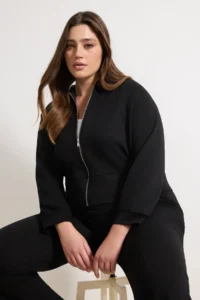 Trendyol Curve Black Thin Soft Comfortable Draped Material Front Zippered Plus Size Tracksuit - Image 2