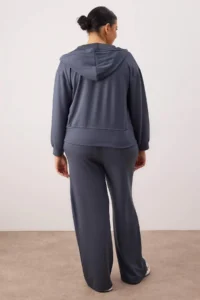 Trendyol Curve Indigo Thin Soft Comfortable Draped Material Front Zippered Plus Size Tracksuit - Image 4