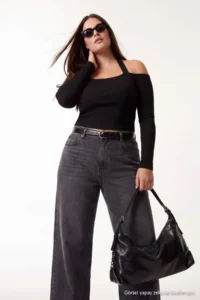 Trendyol Curve Black Black Square Neck Crop Knitting Blouse