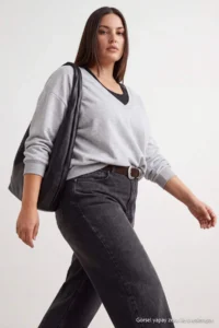 Trendyol Curve Snow Melange 2 Sets Low Shoulder Knitting Sweatshirt - Image 4