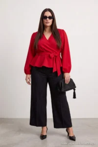 Trendyol Curve Black Striped Straight Fit High Waist Knitting Pants - Image 2
