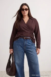 Trendyol Curve Brown Binding Detailed Weaving Plus Size Shirt - Image 2