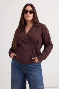 Trendyol Curve Brown Binding Detailed Weaving Plus Size Shirt - Image 3