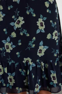 TRENDYOLMİLLA Dark NAVY Floral A-Cut/Life Form Short / Mini Weaving Siphon Dress - Image 4