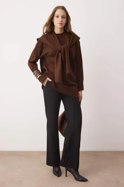 TCTAW26AK00021-BROWN_1
