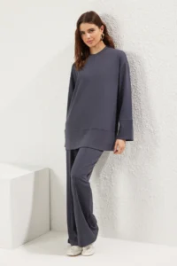 Trendyol Modest Anthracite Soft textured Tracksuit - Image 2